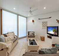 Balinese Beachfront Villa - Hotel WA