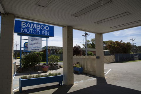 Bamboo Motor Inn - Hotel WA 2