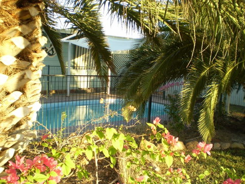 Banjos Overnight And Holiday Units - Hotel WA 3