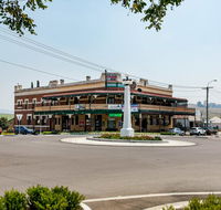 Bank Hotel Dungog - Hotel WA