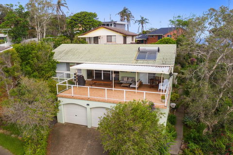 Barefoot Top Floor, 32 Skyline Crescent, Crescent Head - Hotel WA 3
