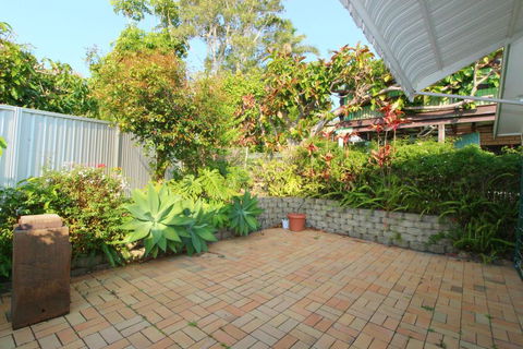 Barefoot, 32 Skyline Crescent, Crescent Head - Hotel WA 1
