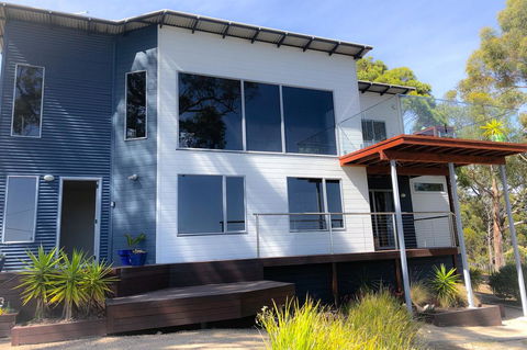 BAY OF FIRES BEACH SHACK Ocean Views From A Modern Beachhouse - Hotel WA 0