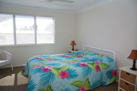 Beach Club 2, 5 Gowing Street - Hotel WA 2