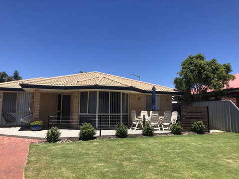 Beach House By The Bay - Hotel WA 1