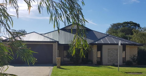Beachfields Guest House Busselton - Hotel WA 0
