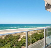 Beachfront Apt Main Beach - Hotel WA