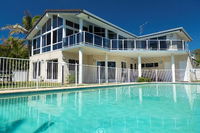 Book Forster Accommodation Vacations Hotel WA Hotel WA