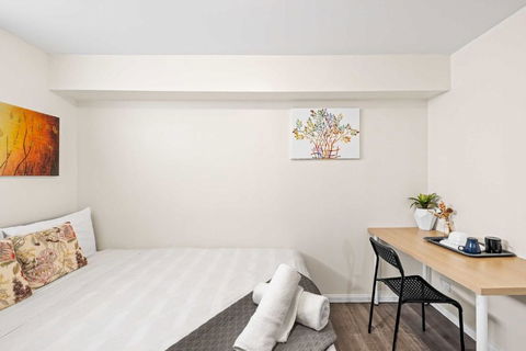 Relaxed Private Double Room In Carramar - Close To Station - Shared Bathroom - Hotel WA 1