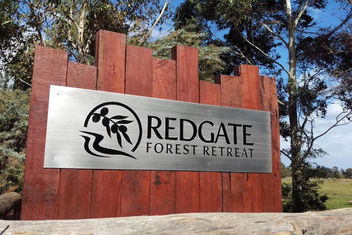 Redgate Forest Retreat with Hotel WA