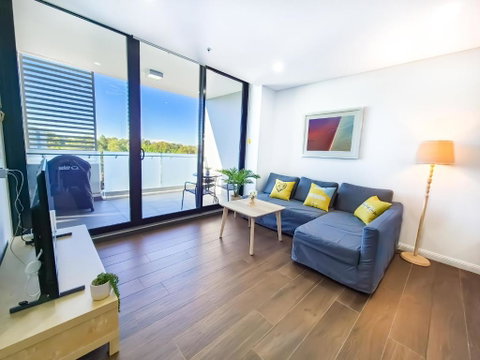Relaxing 1BR W Pools & SPA, Gym In Olympic Park - Hotel WA 1
