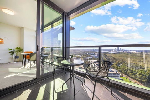 Relaxing Getaway In Olympic Park - Hotel WA 3