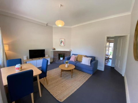 Retro Apt 6 Mins To Victoria Quay - Hotel WA 0