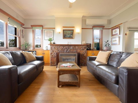 Retro Retreat - Hotel WA 1