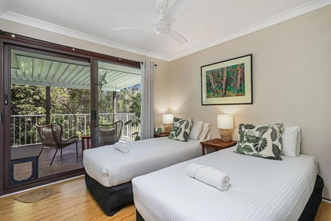 Riverfront Oasis In Elanora - Hotel WA 3