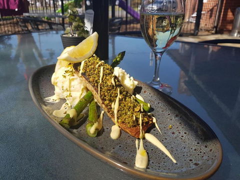 Riverina Hotel - Hotel WA 2