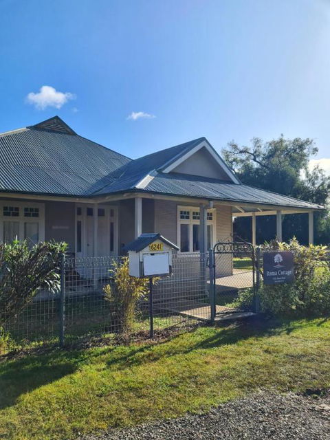 Roma Cottage On Roma Orchard - Hotel WA 1