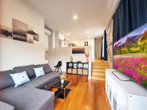 Rosie Townhouse In Prime Location Close To CBD - Hotel WA 2