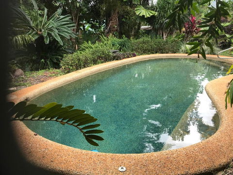 Royal Palm Cottage, Entire Two Bedroom 2 Bathroom House With Pool - Hotel WA 2