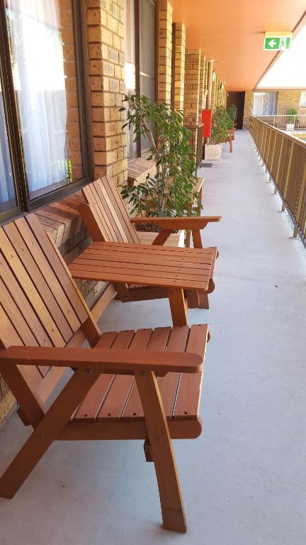 Royal Palms Motor Inn - Hotel WA 3
