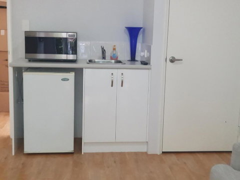 Sandalwood Guest Room - Hotel WA 1