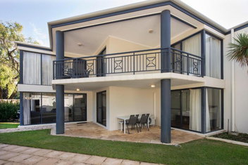 Sandbar Cape View Resort with Hotel WA