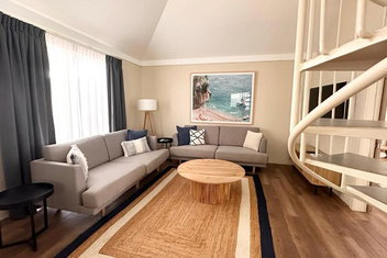 Sandblu: Resort Villa On The Beach with Hotel WA