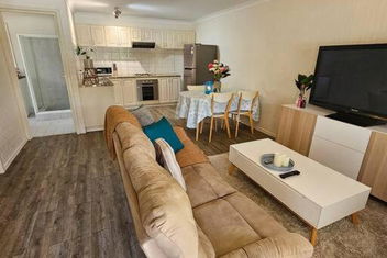 Sandringham Tranquil Retreat with Hotel WA