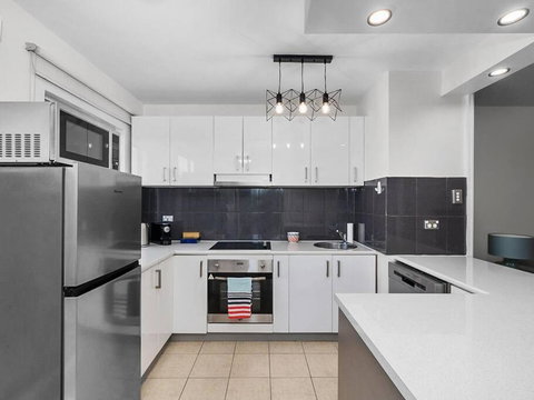 Sandy Bay Apartment With Hobart River View, Near UTAS - Stroll To Cafes And Shops - Hotel WA 3