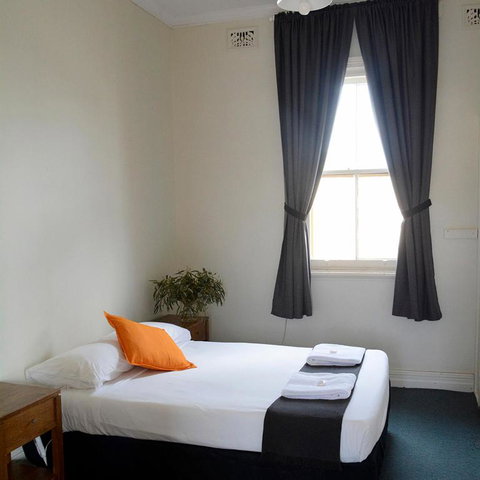 Shamrock Hotel Motel Temora - Hotel WA 2