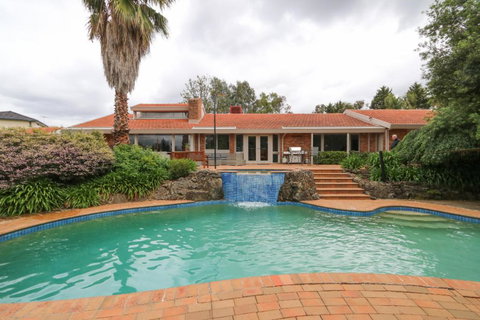 Beautiful Resort Retreat Villa In The Yarra Valley - Entertainer's Delight - Hotel WA 0