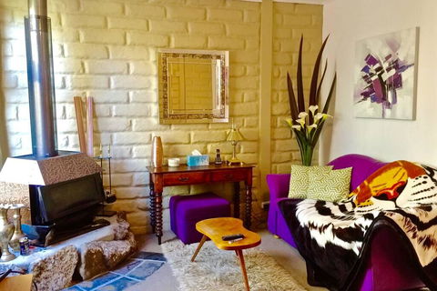BEAUTIFUL RETREAT - 20 Mins To CBD And Only 10 Mins To MONA! - Hotel WA 2