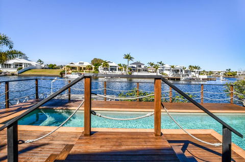 Beautiful Waterfront Home- CHELSEA - Hotel WA 0