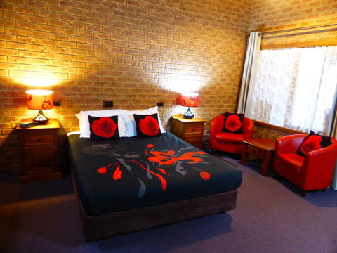 Beechworth Carriage Motor Inn - Hotel WA 3