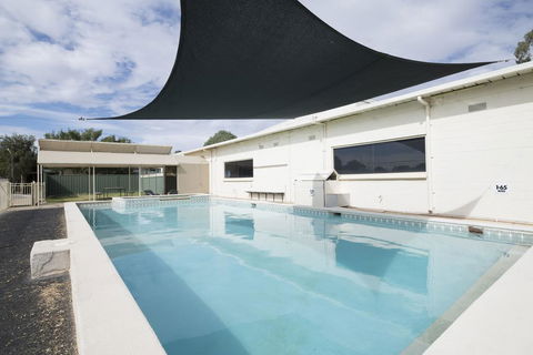 Benalla Tourist Park - Hotel WA 1