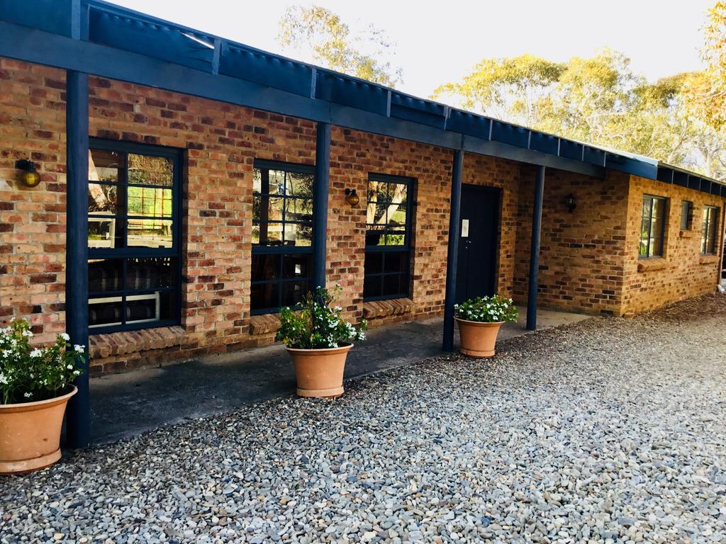 Kalkite NSW Hotel WA