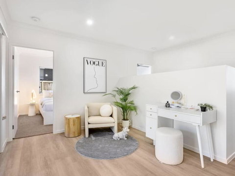 Well-decorated 4BR Family Home Steps To Mall - Hotel WA 3