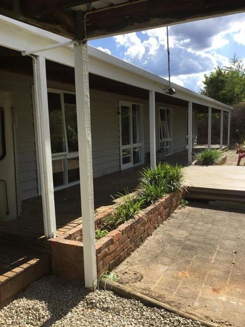 Yackandandah Farm Homestead - Hotel WA 3