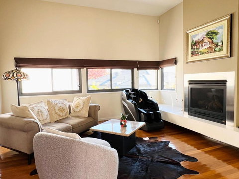 Yarra Valley Serenity House In Golf Course Resort - Hotel WA 0
