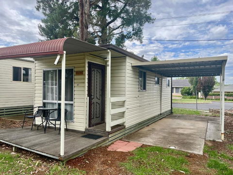 Young Caravan And Tourist Park - Hotel WA 1