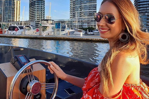 2-Hour Boat Rental In Melbourne - Hotel WA 5