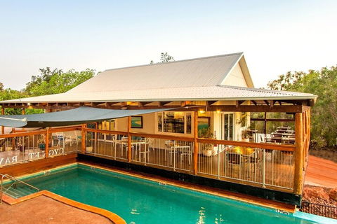 Wet Season Mitchell Falls Tour - Mitchell Falls, Horizontal Falls & Cygnet Bay - Hotel WA 4