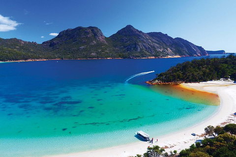 Wineglass Bay Private Charter Service - Hotel WA 1