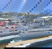 Sailing Curlew Escape on Moreton Bay - Hotel WA