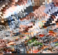 Full-Day Tour to Byron Bay Best Food and Drink Spots - Hotel WA