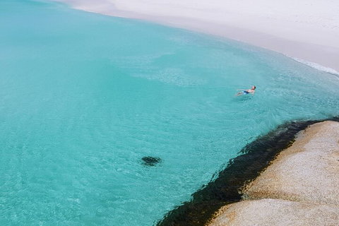 2-Day Tas East Coast Escape Tour Including Bay Of Fires, Wineglass Bay & Devils - Hotel WA 5