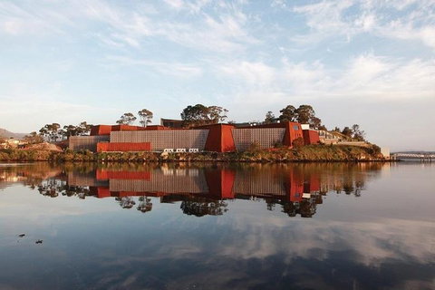 Hobart City Sightseeing Tour Including MONA Admission - Hotel WA 2