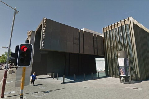 Perth Scavenger Hunt: Perched On A Swan - Hotel WA 4
