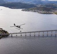 30-Minute Hobart Scenic Flight - Hotel WA