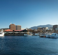 Hobart City Sightseeing Tour including MONA Admission - Hotel WA